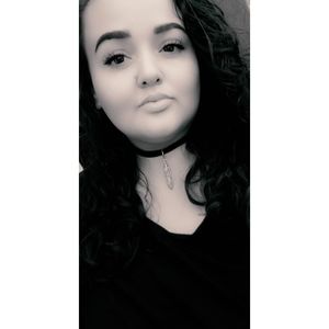 Meet your Posher, Fifi